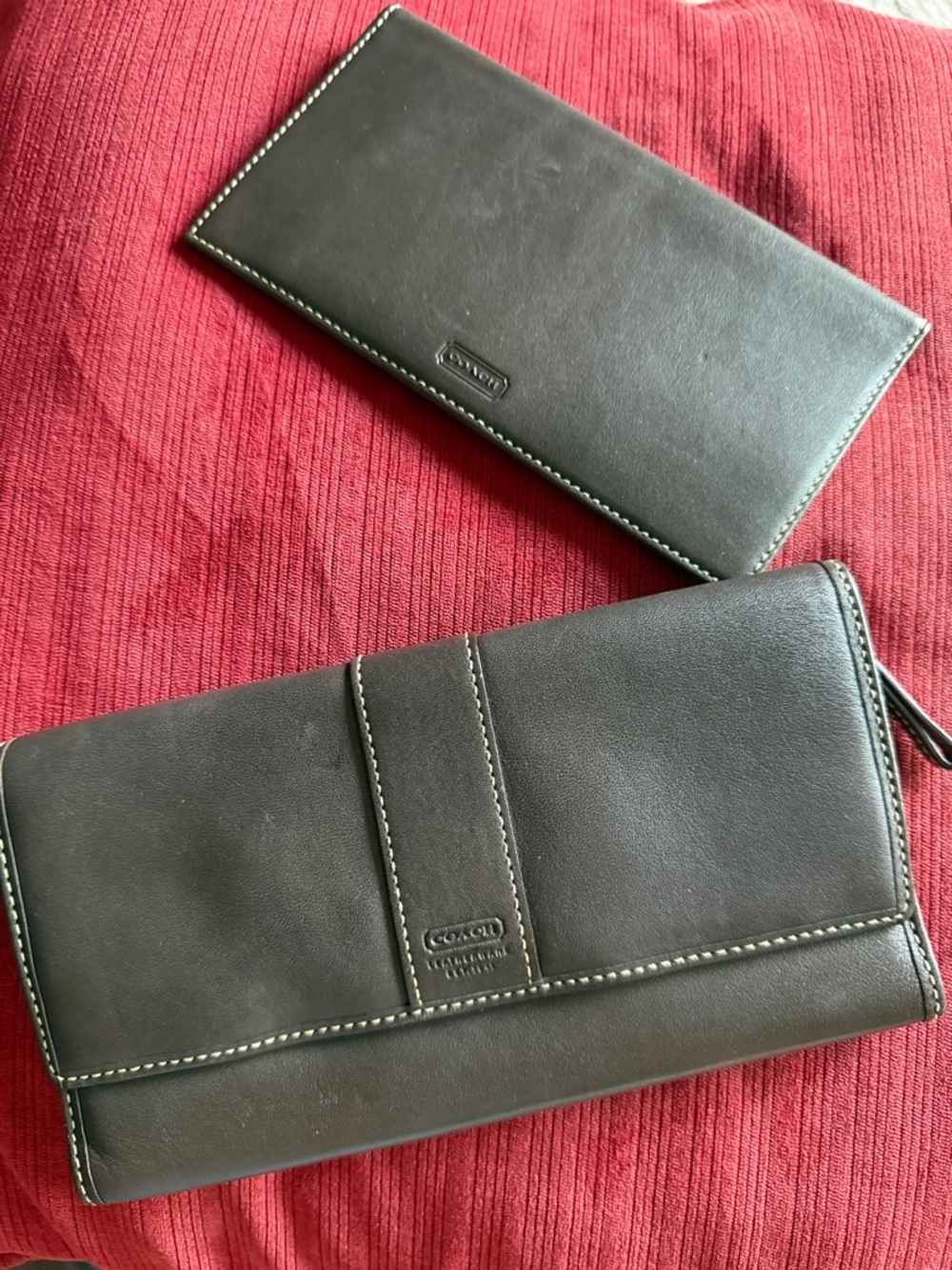Coach NWOT Brown Leather Wallet & Checkbook Cover